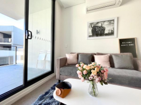 Spacious cozy2BR close to OlympicPark free carpark